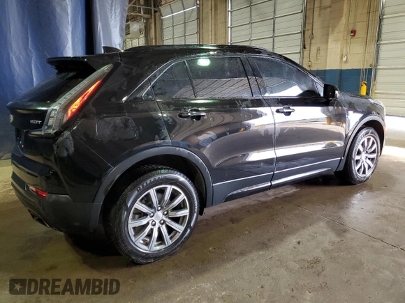 2019 Cadillac XT4 AWD Sport z VIN 1GYFZFR43KF117848, wystawiony jako Copart lot #50092115 z przebiegiem 108 500 mil mil oraz Czysty tytuł • Clean title. Historia ofert i sprzedaży dostępna na DreamBid. Obrazek 3.