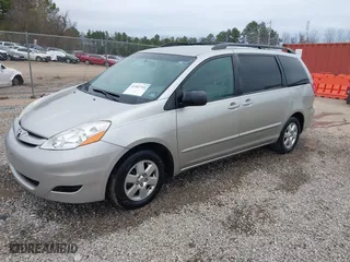 2008 Toyota Sienna CE with VIN 5TDZK23C58S216731, listed as a IAAI auction lot 41502703 with 99,552 mi miles. Bid and sale history available at carsss.com. Image 18.