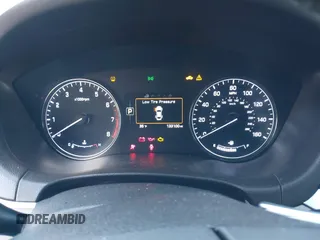 2015 Hyundai Genesis 3.8L z VIN KMHGN4JE8FU035304, wystawiony jako IAAI lot #40998439 z przebiegiem 133 100 mil mil oraz . Historia ofert i sprzedaży dostępna na DreamBid. Obrazek 7.