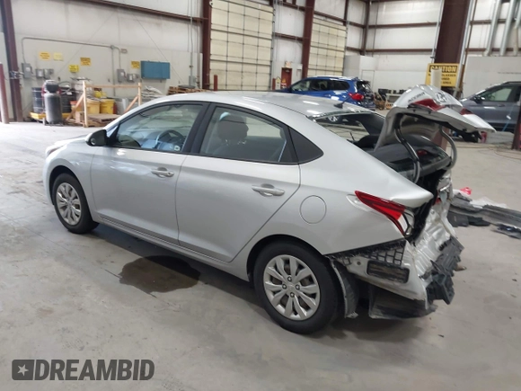 2018 Hyundai Accent SE with VIN 3KPC24A37JE034940, listed as a IAAI auction lot 41927667 with 87,906 mi miles. Bid and sale history available at carsss.com. Image 3.