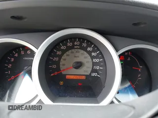 2007 Toyota Tacoma PreRunner z VIN 5TEJU62N77Z327977, wystawiony jako IAAI lot #42450935 z przebiegiem 140 983 mil mil oraz . Historia ofert i sprzedaży dostępna na DreamBid. Obrazek 7.