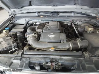 2005 Nissan Pathfinder LE with VIN 5N1AR18W65C701894, listed as a IAAI auction lot 41835924 with 175,623 mi miles. Bid and sale history available at carsss.com. Image 10.