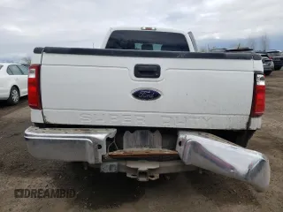 2012 Ford F-250 XL z VIN 1FT7W2BT8CEB34598, wystawiony jako Copart lot #55973615 z przebiegiem 222 947 mil mil oraz Szkoda całkowita • Salvage title. Historia ofert i sprzedaży dostępna na DreamBid. Obrazek 6.