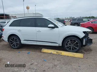 2021 Audi Q7 Premium Plus with VIN WA1LXAF7XMD032806, listed as a IAAI auction lot 41316768 with 47,032 mi miles and . Bid and sale history available at DreamBid. Image 14.