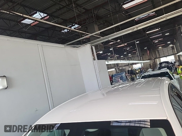 2020 Chevrolet Equinox LT with VIN 2GNAXJEV0L6181758, listed as a IAAI auction lot 42848993 with 35,916 mi miles and . Bid and sale history available at DreamBid. Image 20.