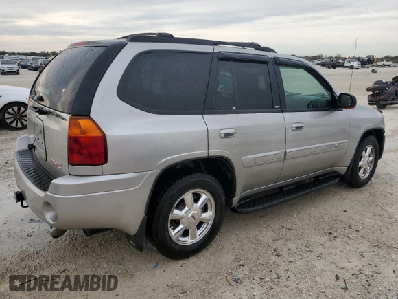 2004 GMC Envoy SLT with VIN 1GKDT13S742106035, listed as a Copart auction lot 77692884 with 122,188 mi miles and Non Repairable. Bid and sale history available at DreamBid. Image 3.