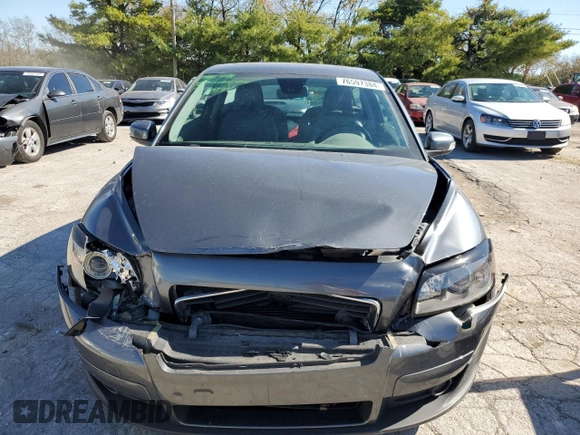 2010 Volvo C30 z VIN YV1672MK0A2183378, wystawiony jako Copart lot #76597384 z przebiegiem 180 428 mil mil oraz Szkoda całkowita • Salvage title. Historia ofert i sprzedaży dostępna na DreamBid. Obrazek 5.