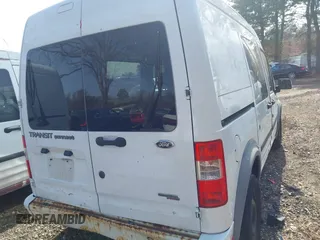 2013 Ford Transit Connect XLT with VIN NM0LS6BN6DT176670, listed as a IAAI auction lot 41779144 with 186,417 mi miles and . Bid and sale history available at DreamBid. Image 4.