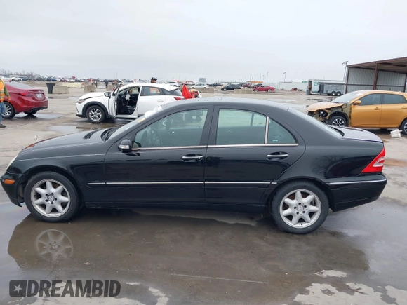 2003 Mercedes-Benz C 2.6L with VIN WDBRF61J93E013920, listed as a IAAI auction lot 41678945 with 90,448 mi miles. Bid and sale history available at carsss.com. Image 14.