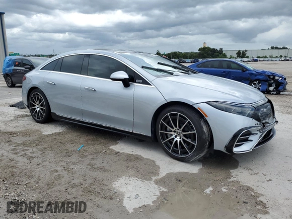 2022 Mercedes-Benz EQS with VIN W1KCG2DB7NA005218, listed as a Copart auction lot 70183614 with 0 mi miles and Salvage Title. Bid and sale history available at carsss.com. Image 4.