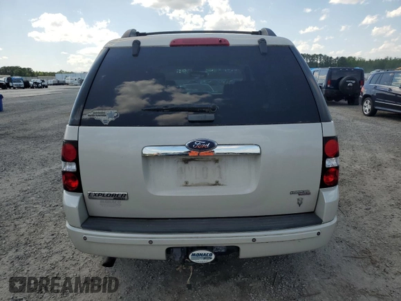 2006 Ford Explorer Limited z VIN 1FMEU75806UB01019, wystawiony jako Copart lot #56592815 z przebiegiem 126 931 mil mil oraz Szkoda całkowita • Salvage title. Historia ofert i sprzedaży dostępna na DreamBid. Obrazek 6.