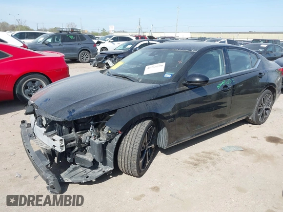 2023 Nissan Altima SR z VIN 1N4BL4CV6PN384206, wystawiony jako IAAI lot #41753570 z przebiegiem 32 594 mil mil oraz . Historia ofert i sprzedaży dostępna na DreamBid. Obrazek 18.