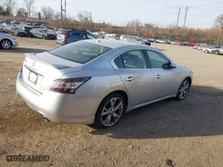 2012 Nissan Maxima 3.5 S with VIN 1N4AA5AP6CC862447, listed as a IAAI auction lot 41705199 with 87,635 mi miles. Bid and sale history available at carsss.com. Image 4.
