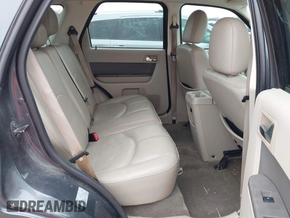 2010 Mercury Mariner z VIN 4M2CN8B75AKJ21050, wystawiony jako IAAI lot #41684770 z przebiegiem 149 028 mil mil oraz . Historia ofert i sprzedaży dostępna na DreamBid. Obrazek 8.