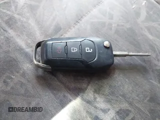 2017 Ford F-250 XLT с VIN 1FT7X2B64HED35283, выставлен на аукционе IAAI как лот 42292819 с пробегом 241 343 миль миль и . История ставок и продаж доступна на DreamBid. Изображение 11.