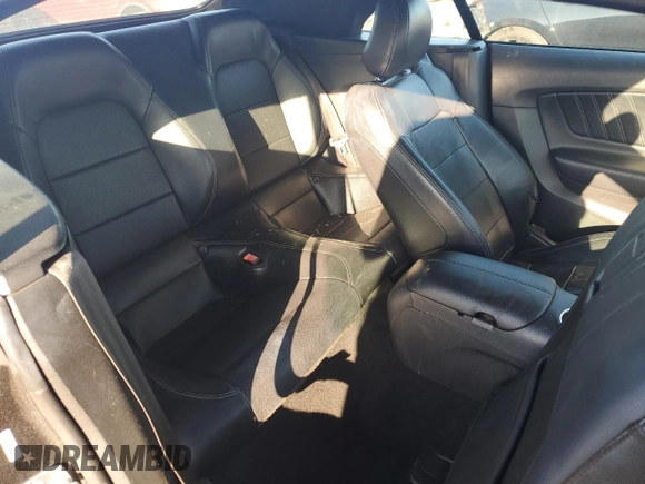 2020 Ford Mustang GT Premium z VIN 1FATP8FF8L5112156, wystawiony jako Copart lot #47014265 z przebiegiem 59 131 mil mil oraz Szkoda całkowita • Salvage title. Historia ofert i sprzedaży dostępna na DreamBid. Obrazek 10.