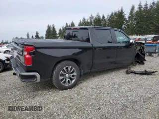 2021 Chevrolet Silverado 1500 LT with VIN 3GCUYDED9MG295923, listed as a Copart auction lot 52372845 with 43,298 mi miles and Salvage Title. Bid and sale history available at DreamBid. Image 3.