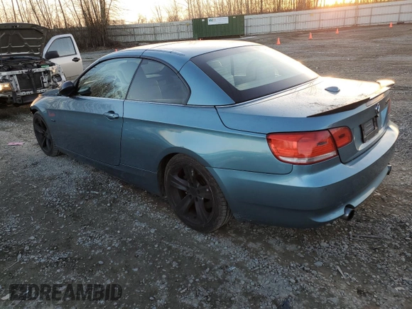 2008 BMW 3 Series 335i with VIN WBAWL73528PX51778, listed as a Copart auction lot 45417535 with 82,553 mi miles and Salvage Title. Bid and sale history available at carsss.com. Image 2.