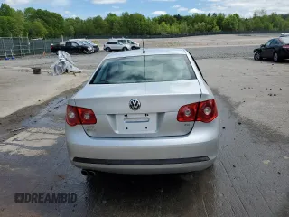 2007 Volkswagen Jetta 2.5 with VIN 3VWPF71K97M027708, listed as a Copart auction lot 57443695 with 67,597 mi miles and Salvage title. Bid and sale history available at DreamBid. Image 6.
