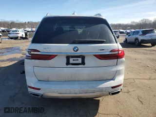 2020 BMW X7 xDrive40i with VIN 5UXCW2C01L9B51479, listed as a Copart auction lot 45929145 with 0 mi miles and Salvage Title. Bid and sale history available at carsss.com. Image 6.