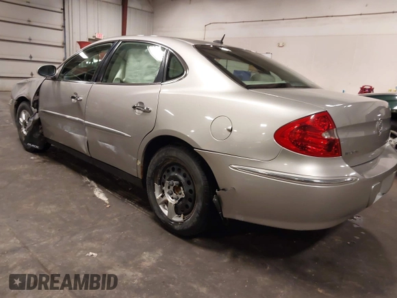 2008 Buick LaCrosse CX with VIN 2G4WC582781192212, listed as a IAAI auction lot 42518086 with 148,098 mi miles and . Bid and sale history available at DreamBid. Image 3.