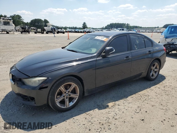2014 BMW 3 Series 328i z VIN WBA3A5C5XEP601622, wystawiony jako Copart lot #62127465 z przebiegiem 144 432 mil mil oraz Czysty tytuł • Clean title. Historia ofert i sprzedaży dostępna na DreamBid. Obrazek 1.