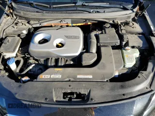 2016 Hyundai Sonata Hybrid SE with VIN KMHE24L14GA011949, listed as a Copart auction lot 71629653 with 103,993 mi miles. Bid and sale history available at carsss.com. Image 11.