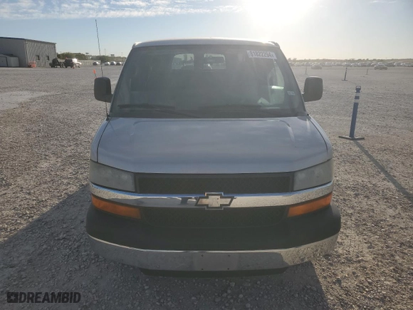2009 Chevrolet Express Passenger with VIN 1GAHG39K791118504, listed as a Copart auction lot 81822294 with 120,204 mi miles and Salvage Title. Bid and sale history available at carsss.com. Image 5.