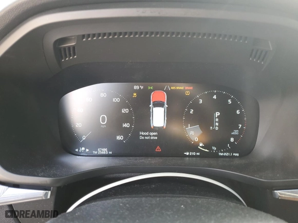 2018 Volvo XC60 R-Design with VIN YV4A22RM5J1030135, listed as a Copart auction lot 45674274 with 67,486 mi miles. Bid and sale history available at carsss.com. Image 9.