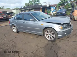 2003 BMW 3 Series 325i z VIN WBAEV33403KR25505, wystawiony jako IAAI lot #42422229 z przebiegiem 129 602 mil mil oraz . Historia ofert i sprzedaży dostępna na DreamBid. Obrazek 1.