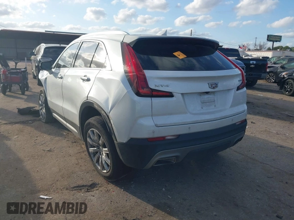 2021 Cadillac XT4 FWD Premium Luxury with VIN 1GYFZCR47MF084998, listed as a IAAI auction lot 41483283 with 1 mi miles. Bid and sale history available at carsss.com. Image 3.