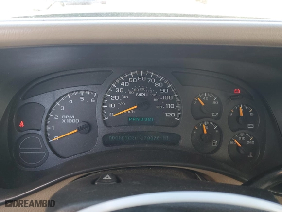 2004 Chevrolet Silverado 1500 LS with VIN 2GCEC19T441201006, listed as a Copart auction lot 45093155 with 170,070 mi miles and Salvage Title. Bid and sale history available at carsss.com. Image 9.