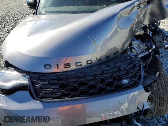 2024 Land Rover Discovery with VIN SALRL4EU3R2493345, listed as a Copart auction lot 46492665 with 9,656 mi miles and Salvage Title. Bid and sale history available at DreamBid. Image 12.