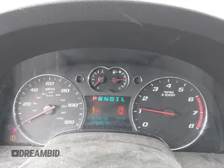 2008 Chevrolet Equinox LT z VIN 2CNDL43F686312418, wystawiony jako IAAI lot #42352445 z przebiegiem 179 852 mil mil oraz . Historia ofert i sprzedaży dostępna na DreamBid. Obrazek 7.