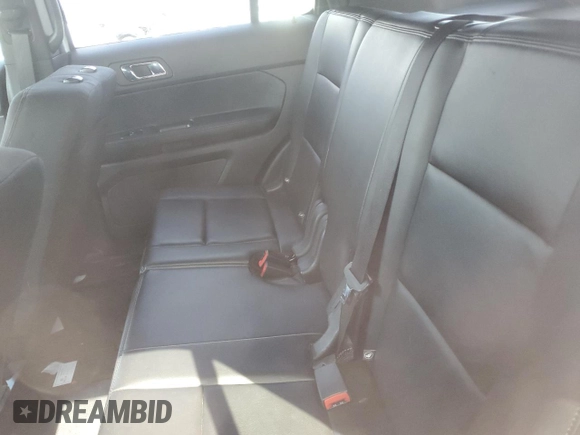 2017 Ford Police Interceptor Utility z VIN 1FM5K8AR4HGC78474, wystawiony jako Copart lot #55477895 z przebiegiem Nie podano mil oraz Szkody całkowita. Historia ofert i sprzedaży dostępna na DreamBid. Obrazek 10.