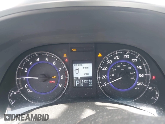 2013 Infiniti FX with VIN JN8CS1MW1DM171158, listed as a IAAI auction lot 42234300 with 142,710 mi miles and . Bid and sale history available at DreamBid. Image 7.