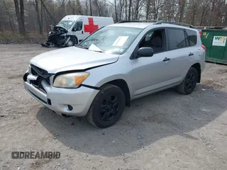 2007 Toyota RAV4 with VIN JTMBD35V075109123, listed as a IAAI auction lot 42107927 with 201,396 mi miles. Bid and sale history available at carsss.com. Image 2.