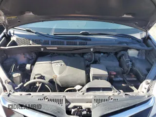 2019 Toyota Sienna LE Auto Access Seat with VIN 5TDKZ3DCXKS997321, listed as a Copart auction lot 47957045 with 127,598 mi miles and Salvage Title. Bid and sale history available at DreamBid. Image 11.