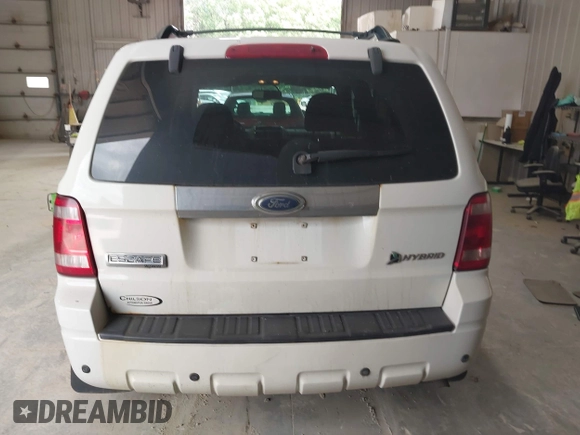 2009 Ford Escape Hybrid z VIN 1FMCU59329KB01081, wystawiony jako IAAI lot #42557114 z przebiegiem 206 972 mil mil oraz . Historia ofert i sprzedaży dostępna na DreamBid. Obrazek 16.