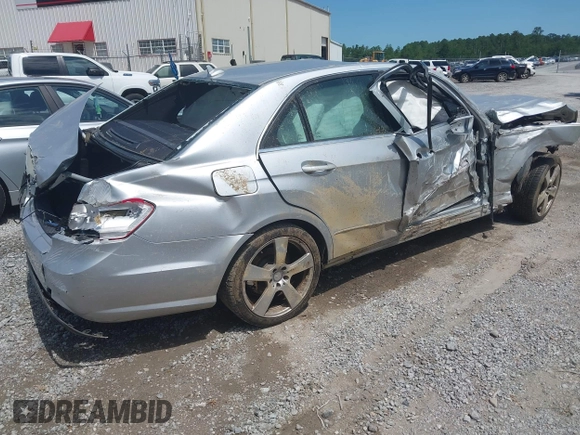 2011 Mercedes-Benz E 350 Luxury with VIN WDDHF5GB4BA386656, listed as a IAAI auction lot 42272293 with Not provided miles and . Bid and sale history available at DreamBid. Image 4.