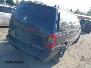 2004 Chevrolet Venture LS with VIN 1GNDX03E54D186404, listed as a IAAI auction lot 42090545 with 221,015 mi miles. Bid and sale history available at carsss.com. Image 4.