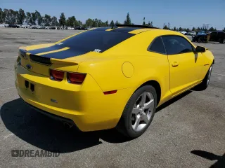 2010 Chevrolet Camaro 2LT with VIN 2G1FG1EV3A9100500, listed as a Copart auction lot 57343735 with 108,434 mi miles and Salvage title. Bid and sale history available at DreamBid. Image 3.
