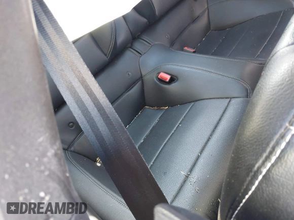 2018 Ford Mustang GT with VIN 1FA6P8CF1J5121926, listed as a IAAI auction lot 41771904 with 32,373 mi miles. Bid and sale history available at carsss.com. Image 8.