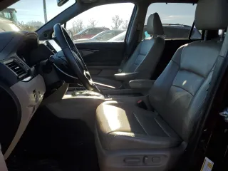 2020 Honda Pilot Touring 7-Passenger z VIN 5FNYF6H63LB004207, wystawiony jako Copart lot #81986794 z przebiegiem 98 454 mil mil oraz Szkoda całkowita • Salvage title. Historia ofert i sprzedaży dostępna na DreamBid. Obrazek 7.