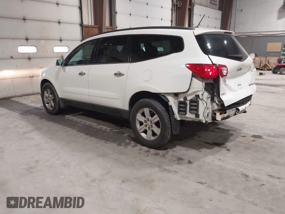 2012 Chevrolet Traverse 1LT z VIN 1GNKVGEDXCJ241794, wystawiony jako IAAI lot #41902110 z przebiegiem 138 305 mil mil oraz . Historia ofert i sprzedaży dostępna na DreamBid. Obrazek 3.