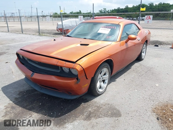 2011 Dodge Challenger z VIN 2B3CJ4DG7BH581585, wystawiony jako IAAI lot #42358543 z przebiegiem 247 380 mil mil oraz . Historia ofert i sprzedaży dostępna na DreamBid. Obrazek 18.