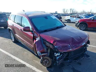 2017 Jeep Grand Cherokee Altitude z VIN 1C4RJFAG3HC683261, wystawiony jako IAAI lot #41624592 z przebiegiem 70 291 mil mil oraz . Historia ofert i sprzedaży dostępna na DreamBid. Obrazek 6.