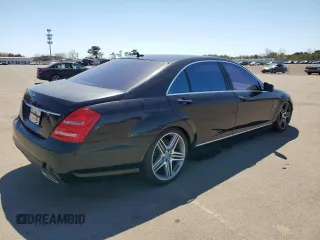 2012 Mercedes-Benz S S 550 with VIN WDDNG9EB7CA489906, listed as a Copart auction lot 53797225 with 87,624 mi miles and Clean Title. Bid and sale history available at carsss.com. Image 3.