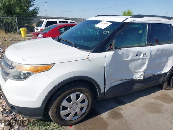 2013 Ford Explorer z VIN 1FM5K8B87DGC26272, wystawiony jako IAAI lot #42596037 z przebiegiem 172 000 mil mil oraz . Historia ofert i sprzedaży dostępna na DreamBid. Obrazek 6.