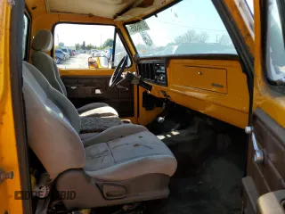 1974 Ford F-250 с VIN F25JRU24401, выставлен на аукционе Copart как лот 51706305 с пробегом 93 783 миль миль и Списание • Salvage title. История ставок и продаж доступна на DreamBid. Изображение 10.